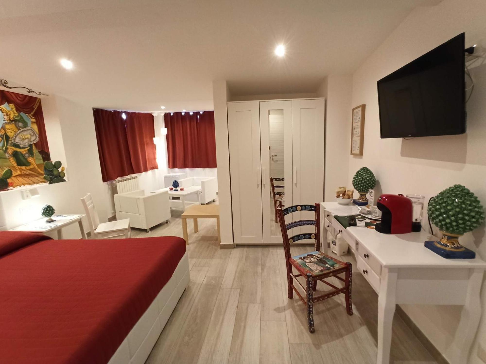 B&B Triskèles Giardini Naxos Eksteriør bilde