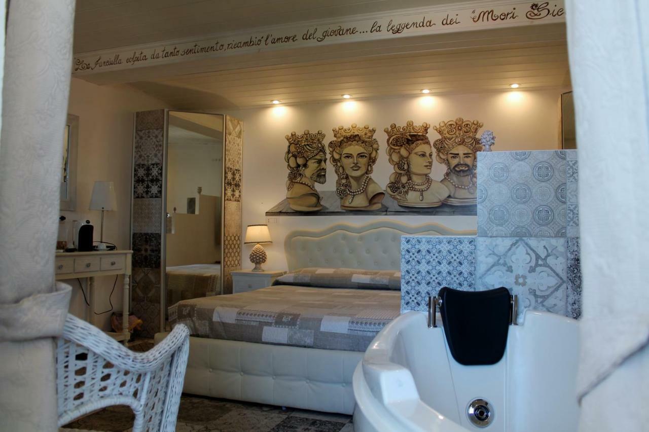 B&B Triskèles Giardini Naxos Eksteriør bilde