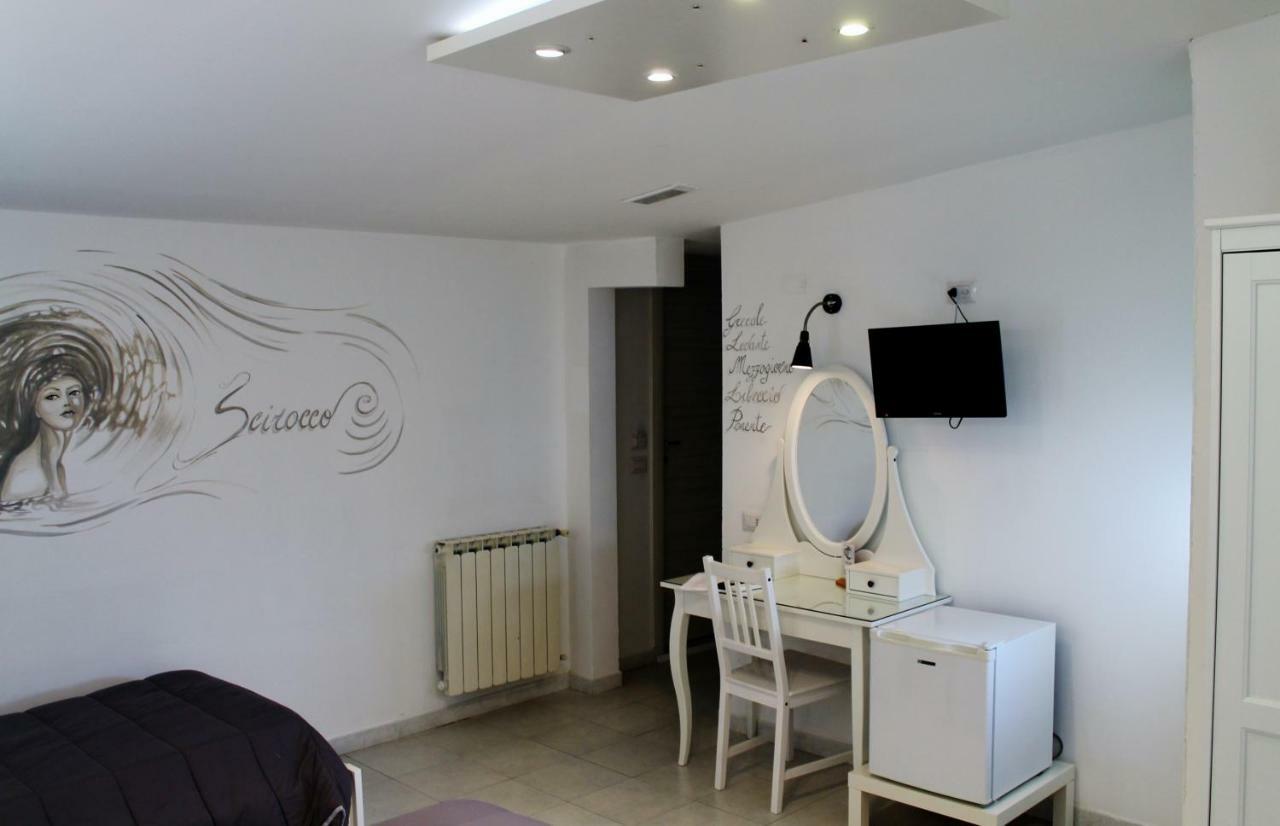 B&B Triskèles Giardini Naxos Eksteriør bilde