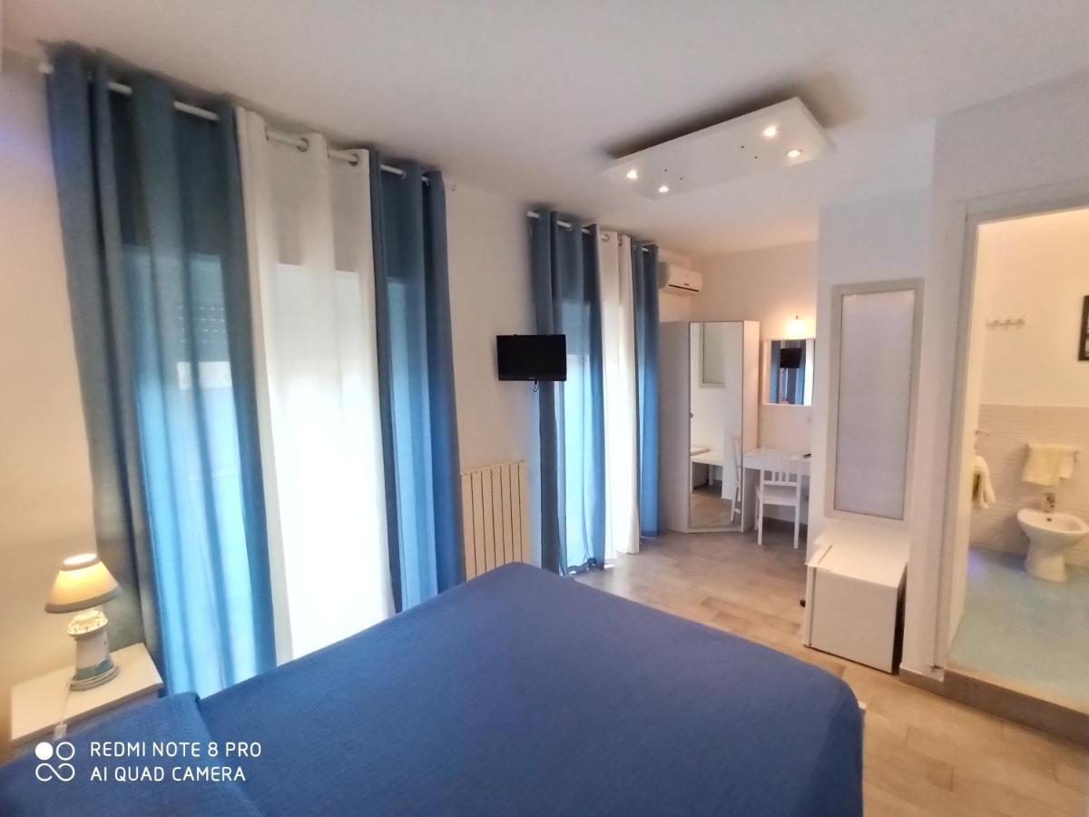 B&B Triskèles Giardini Naxos Eksteriør bilde